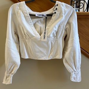 LASTGEN Top Crop Size Small White New With Tag